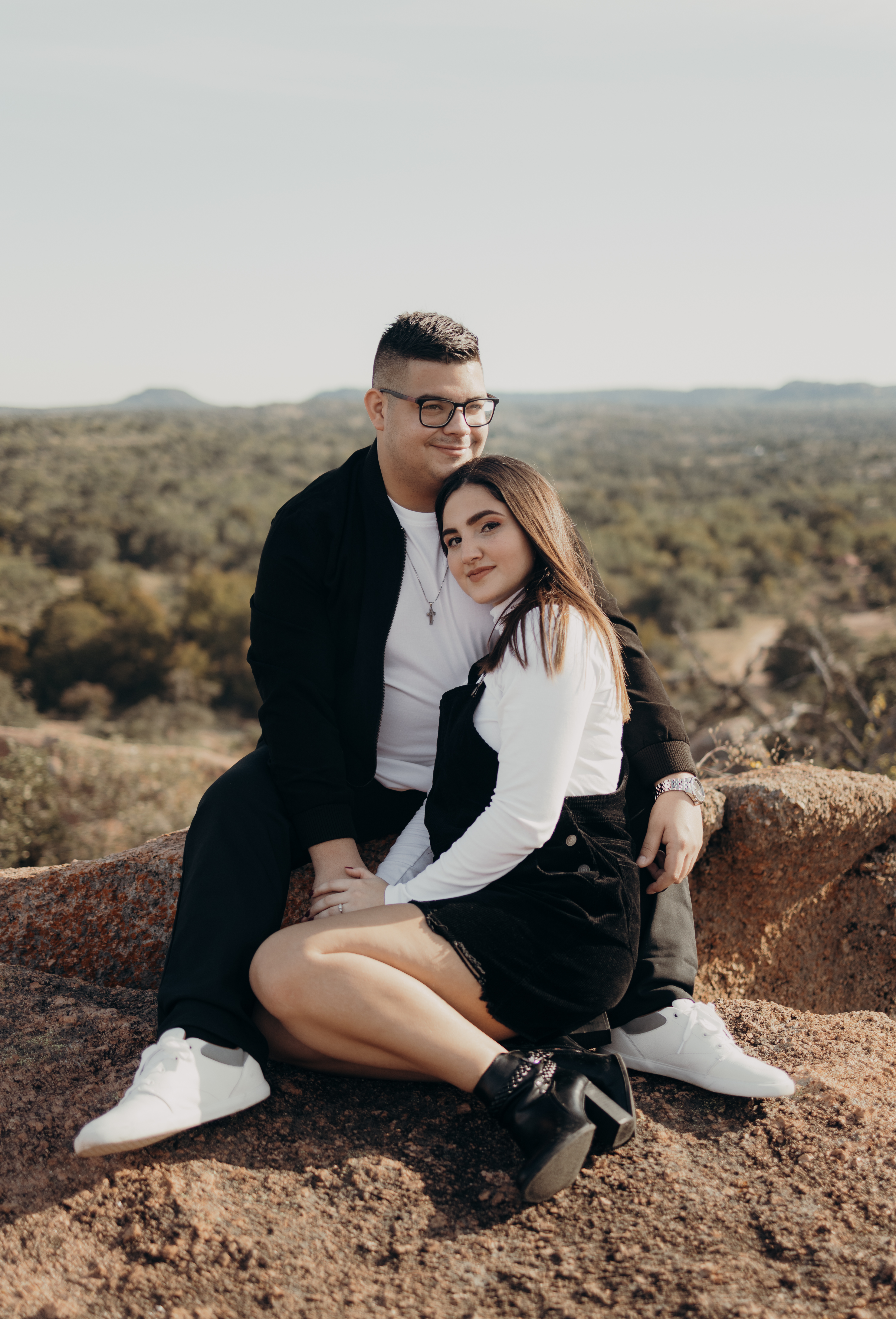 engagement session at enchanted rock